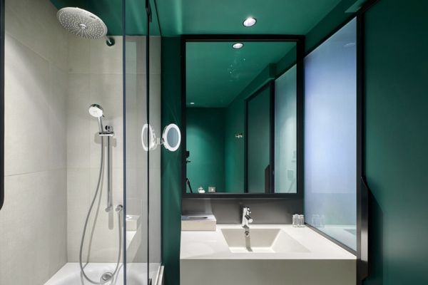 Отель Azimut в офисном парке Comcity, Москва - фото 1