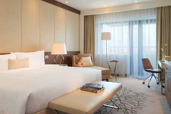 Отель Renaissance, Беларусь, Минск - фото 1