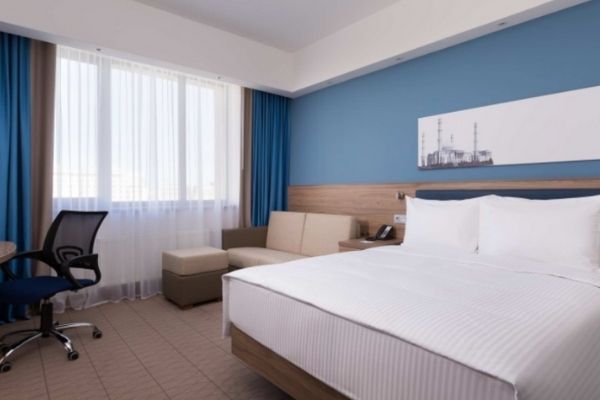 Hampton By Hilton Astana Triumphal Arch, Нур-Султан, Казахстан - фото 1