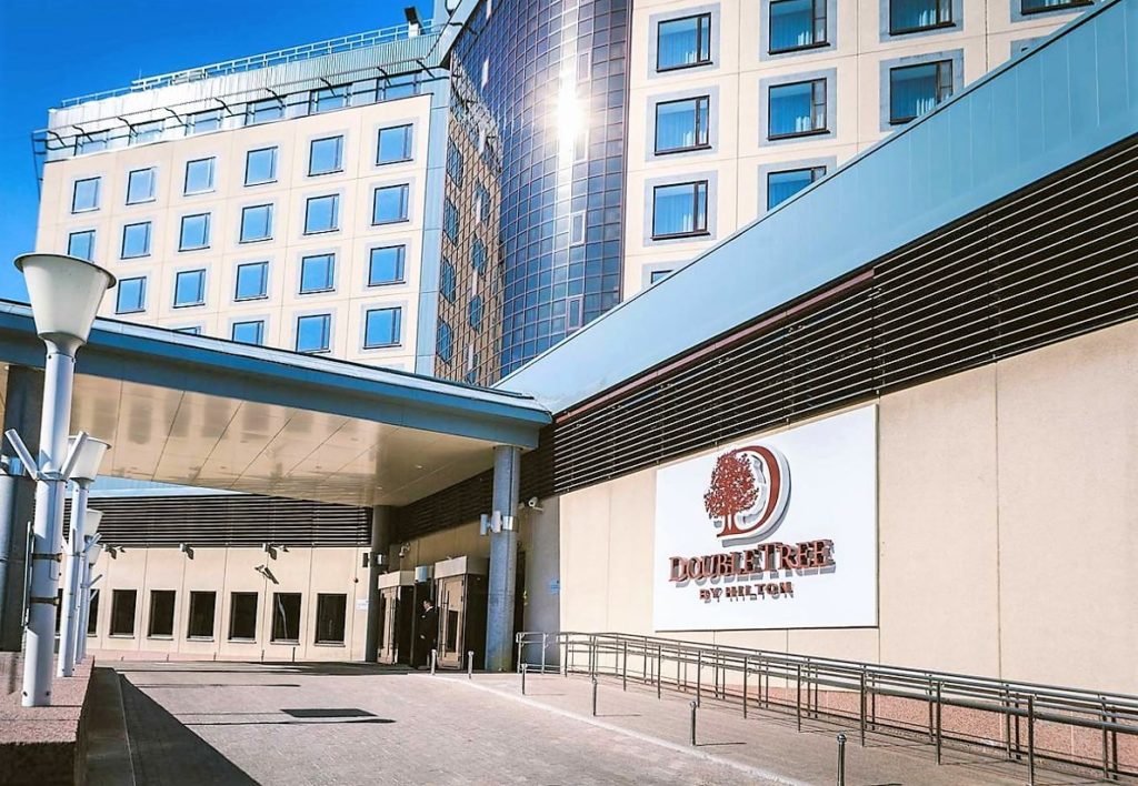 Отель Double Tree By Hilton Tyumen, Тюмень