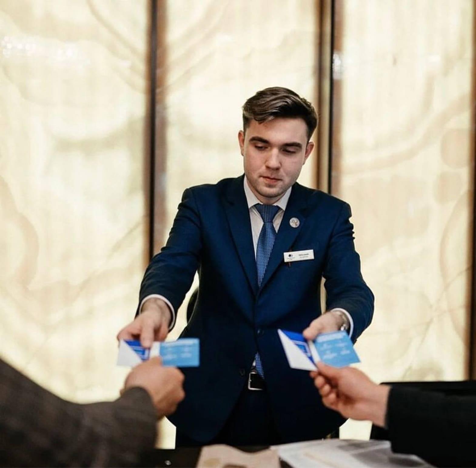 ФОРМА ДЛЯ ПЕРСОНАЛА