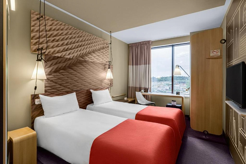 Сетевой отель Ibis Домодедово, Москва - фото 1