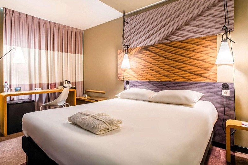 Сетевой отель Ibis Иркутск - фото 1