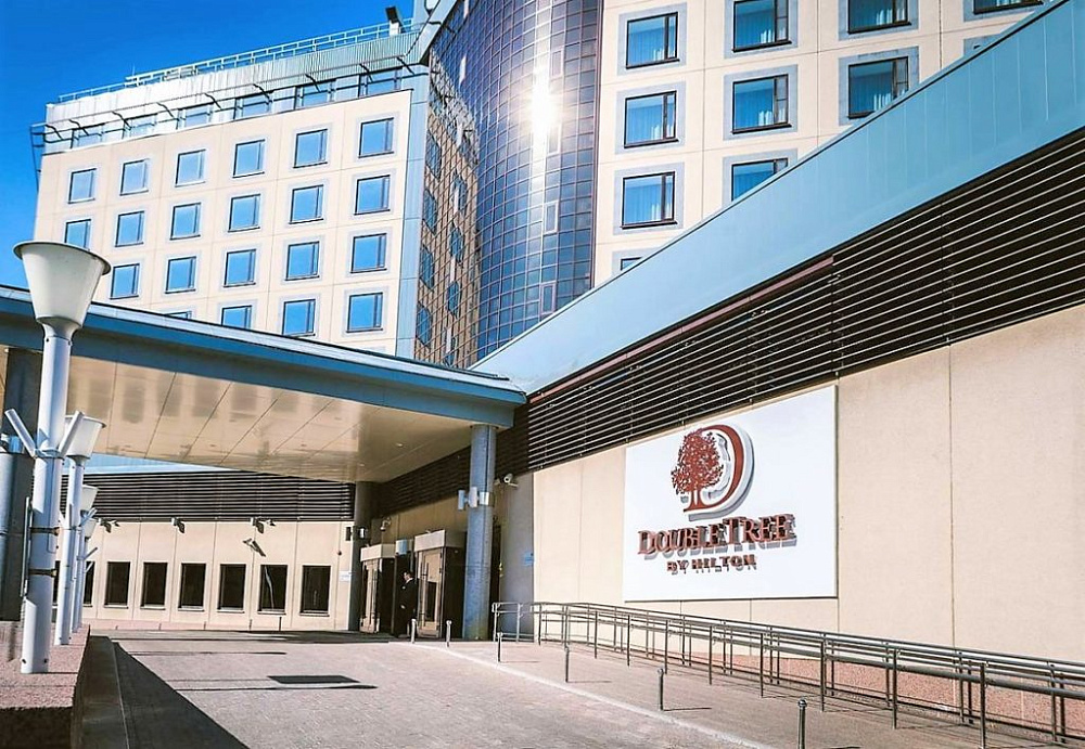 Отель Double Tree By Hilton Tyumen, Тюмень