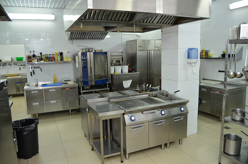 Бизнес-Отель Континенталь, 4*, Белгород - фото 1