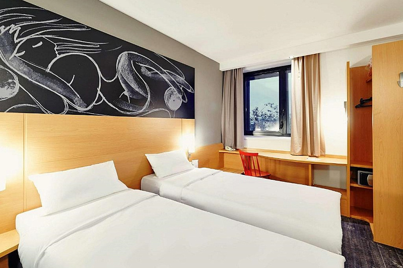 Сетевой отель Ibis Красноярск - фото 1