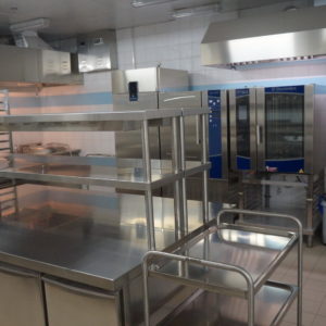 Комплексная поставка оборудования для профессиональной кухни ресторана. Отель Hilton 5*, ресторан «All Dining Restaurant», Киев. На фото кухонное оборудование Electrolux Professional.
