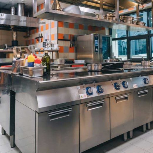 Профессиональное оборудование Electrolux Professional для ресторана и кафе. Казино «Sochi Casino & Resort», Сочи. На фото тепловое модульное оборудование Electrolux XP (островная единица).