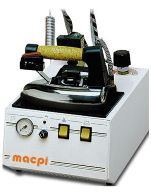 НАСТОЛЬНЫЙ-ПАРОГЕНЕРАТОР-MACPI-410-В-КОМПЛЕКТЕ-С-УТЮГОМ-БОЙЛЕР-4-75-ЛИТРА-363x467-1