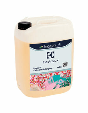 МОЮЩЕЕ-СРЕДСТВО-ДЛЯ-АКВАЧИСТКИ-W02- LAGOON-DELICATE-DETERGENT-ELECTROLUX-363x467-1